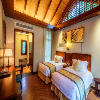 五指山亚泰雨林度假酒店 雨林雅致别墅房 含单早